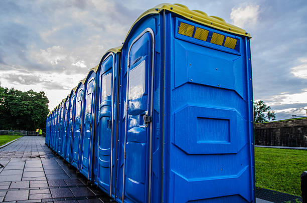 Best Portable restroom trailer rental  in Huntsville, AR